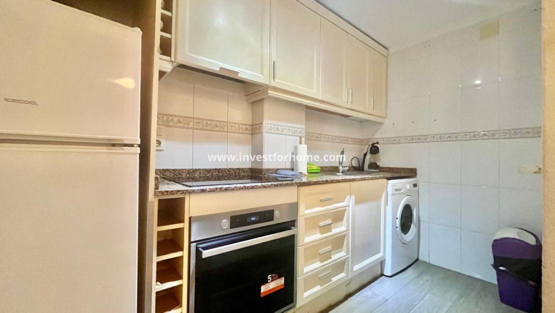 Verkoop - Appartement - Torrevieja - Centro