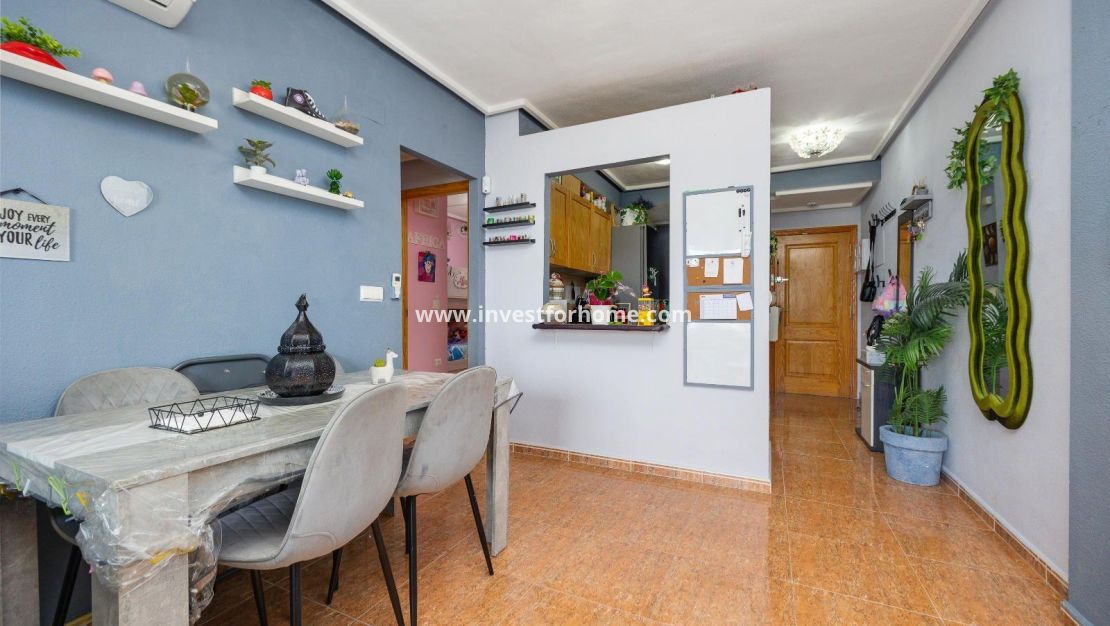 Verkoop - Appartement - Torrevieja - Centro