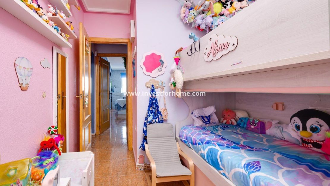 Verkoop - Appartement - Torrevieja - Centro