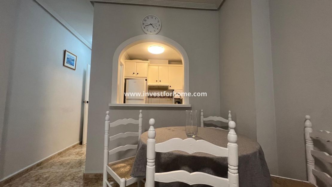 Verkoop - Appartement - Torrevieja - Centro