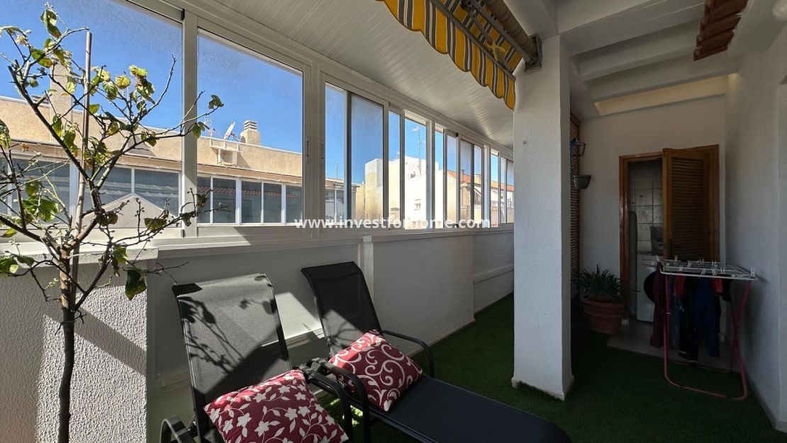 Verkoop - Appartement - Torrevieja - Centro