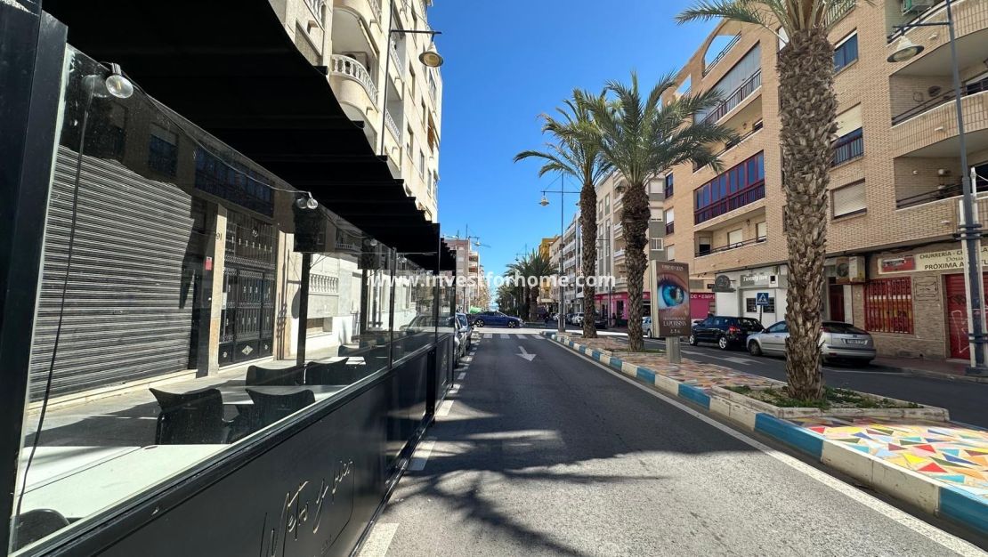 Verkoop - Appartement - Torrevieja - Centro