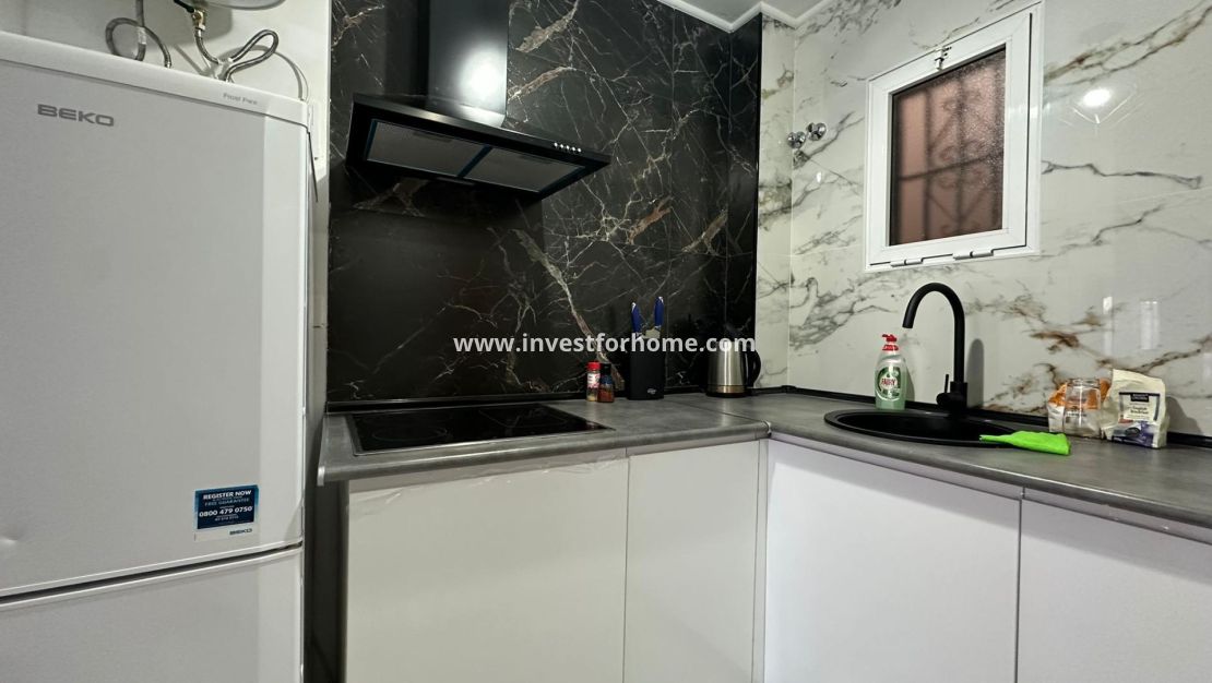 Verkoop - Appartement - Torrevieja - Centro