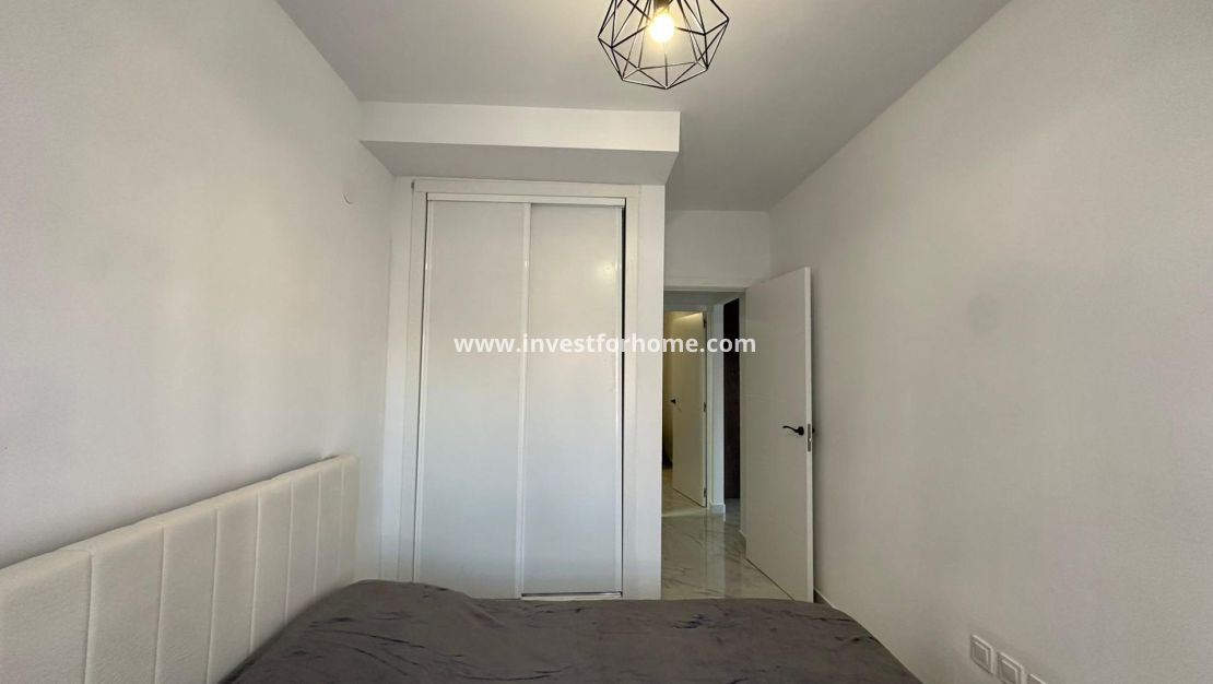 Verkoop - Appartement - Torrevieja - Centro