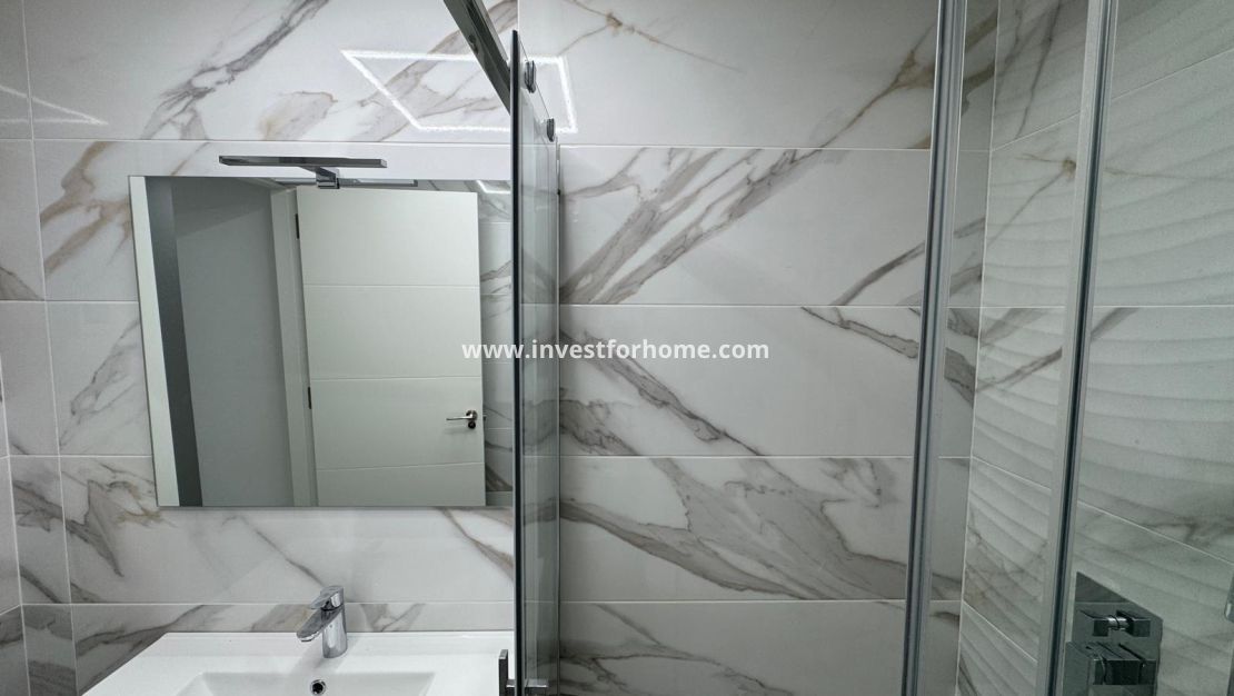 Verkoop - Appartement - Torrevieja - Centro