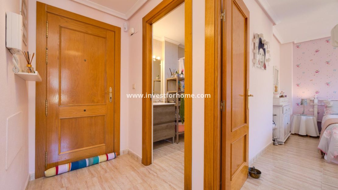 Verkoop - Appartement - Torrevieja - Centro