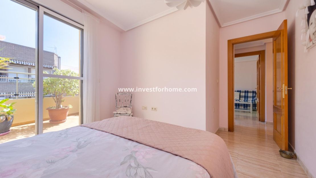 Verkoop - Appartement - Torrevieja - Centro