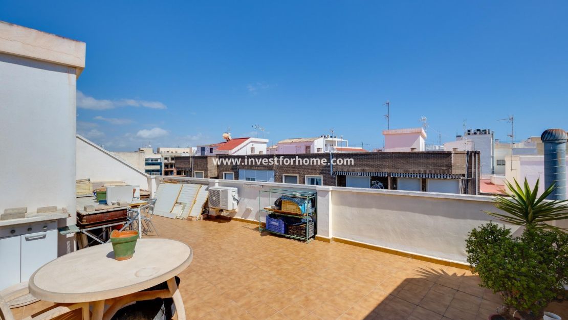 Verkoop - Appartement - Torrevieja - Centro