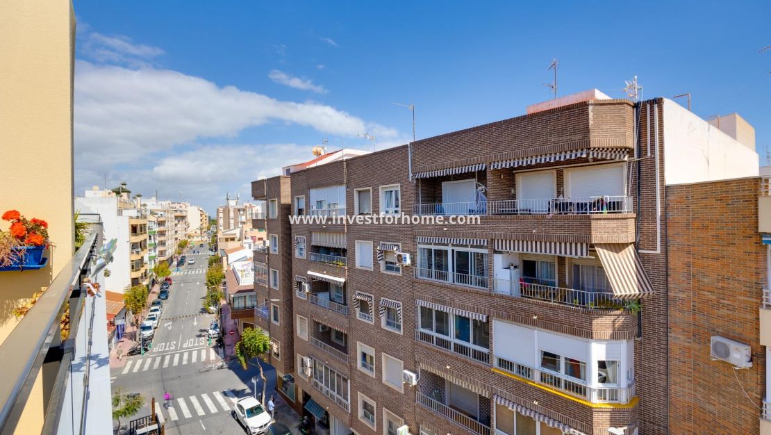 Verkoop - Appartement - Torrevieja - Centro