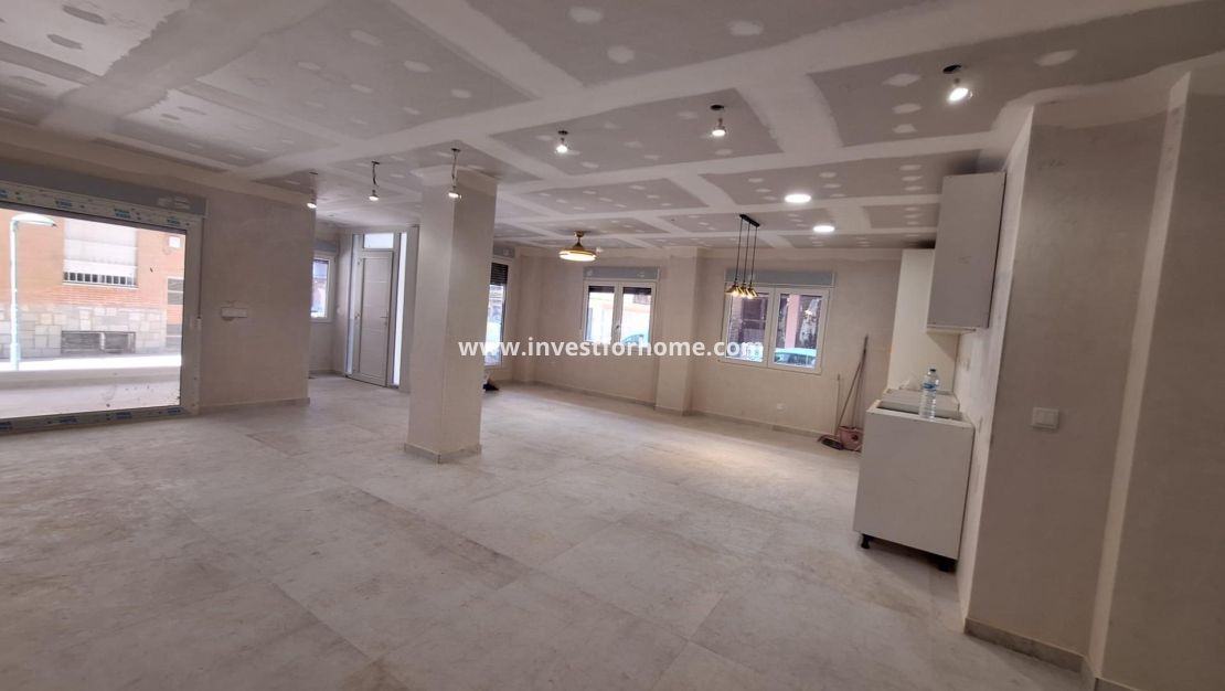 Verkoop - Appartement - Torrevieja - Centro