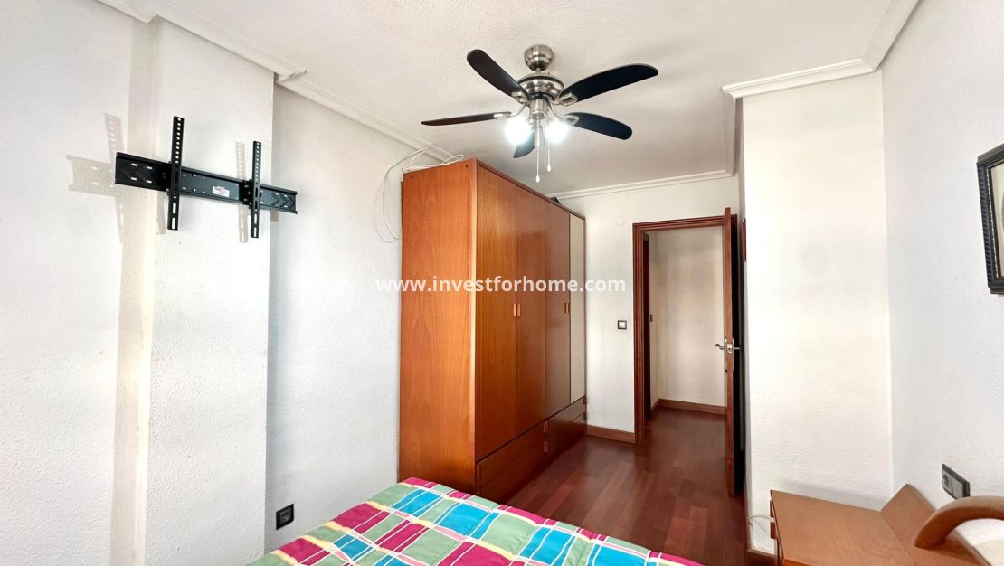 Verkoop - Appartement - Torrevieja - Centro