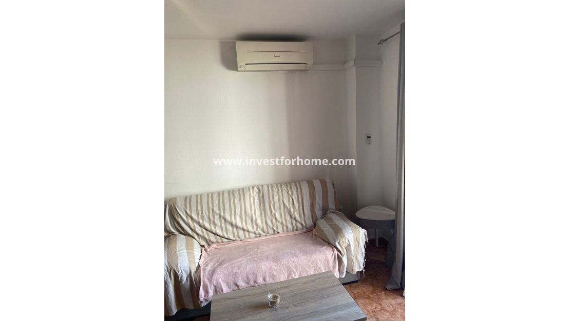 Verkoop - Appartement - Torrevieja - Centro