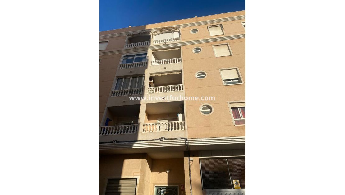 Verkoop - Appartement - Torrevieja - Centro