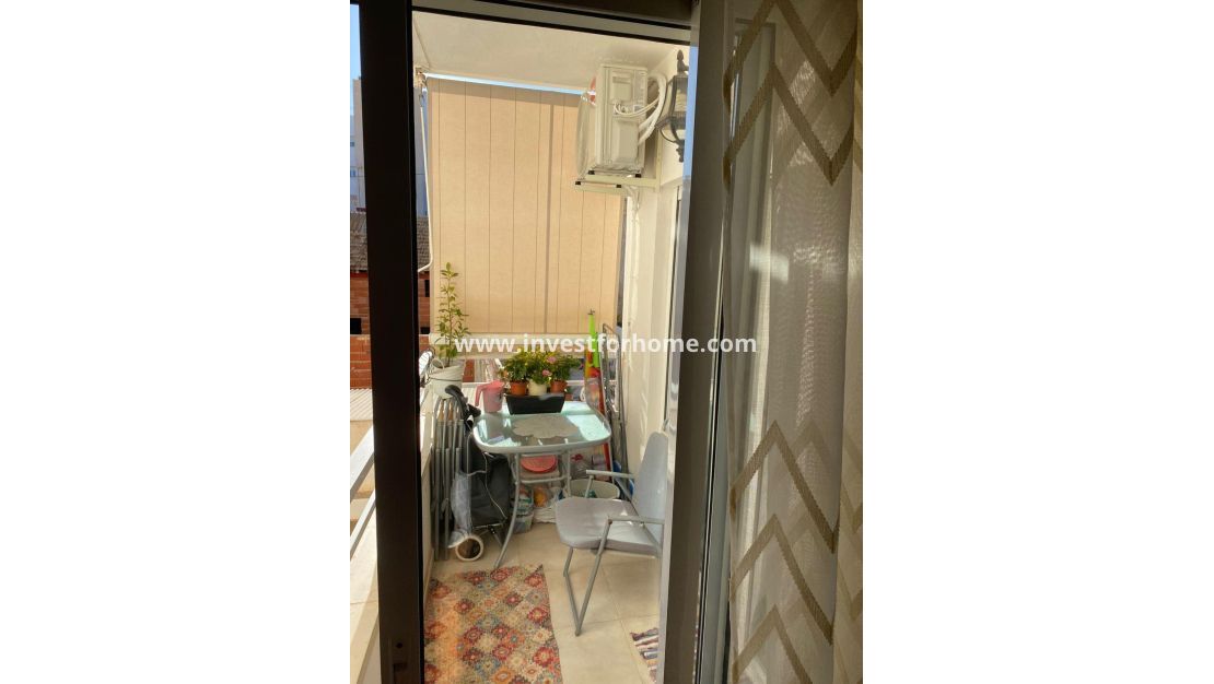 Verkoop - Appartement - Torrevieja - Centro