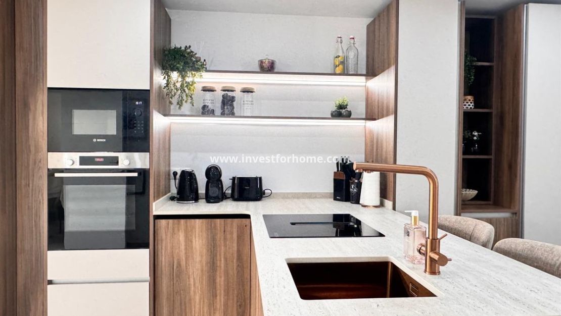 Verkoop - Appartement - Torrevieja - Centro