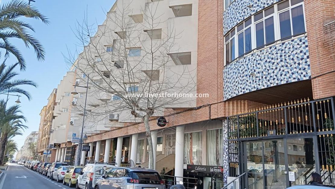 Verkoop - Appartement - Torrevieja - Centro