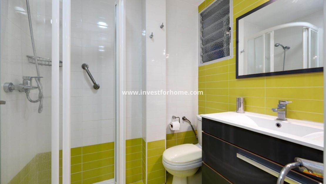 Verkoop - Appartement - Torrevieja - Centro