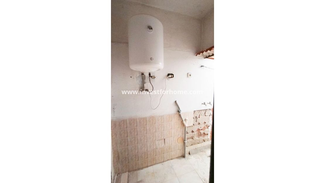 Verkoop - Appartement - Torrevieja - Centro