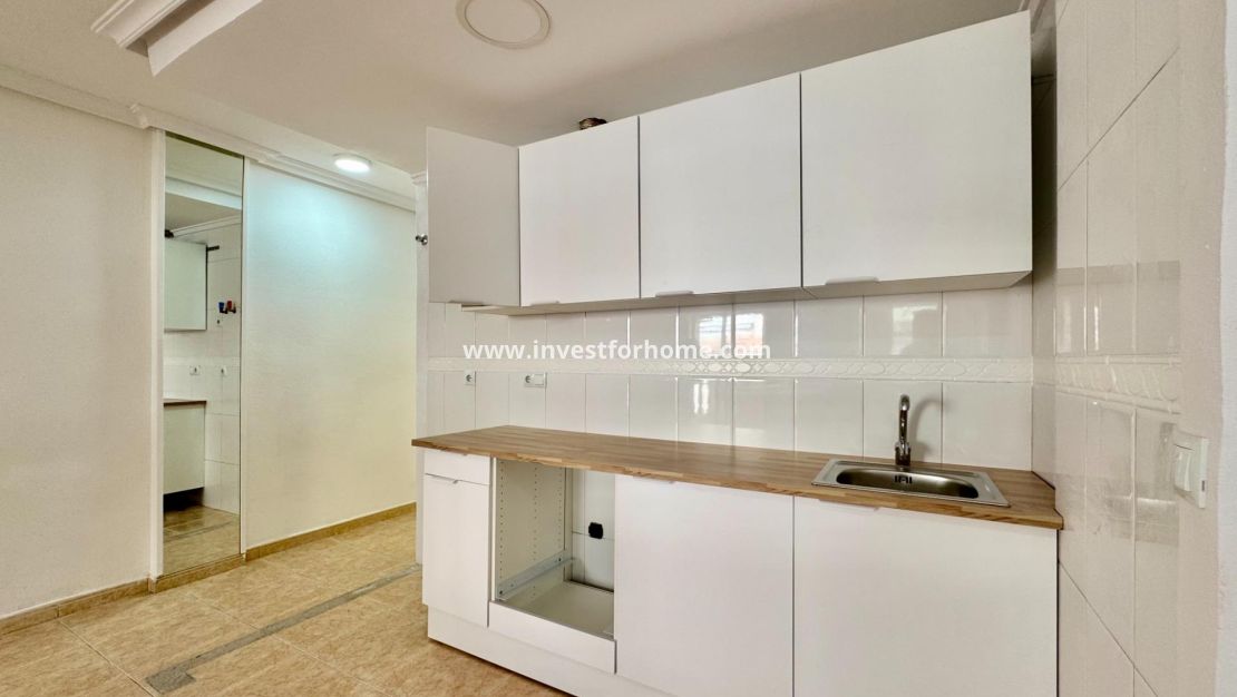 Verkoop - Appartement - Torrevieja - Centro
