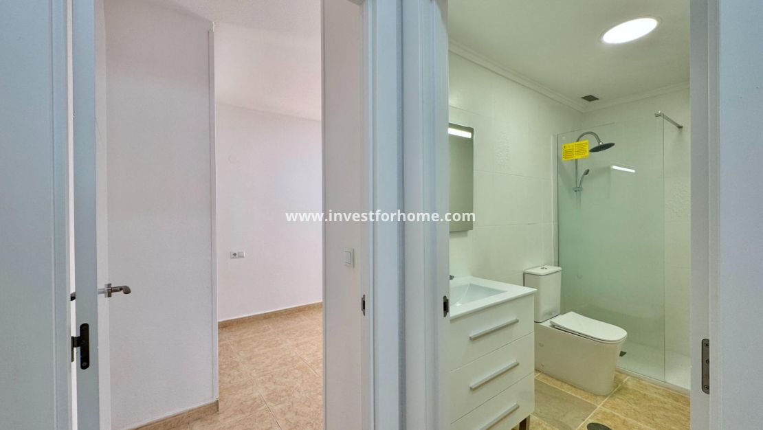 Verkoop - Appartement - Torrevieja - Centro
