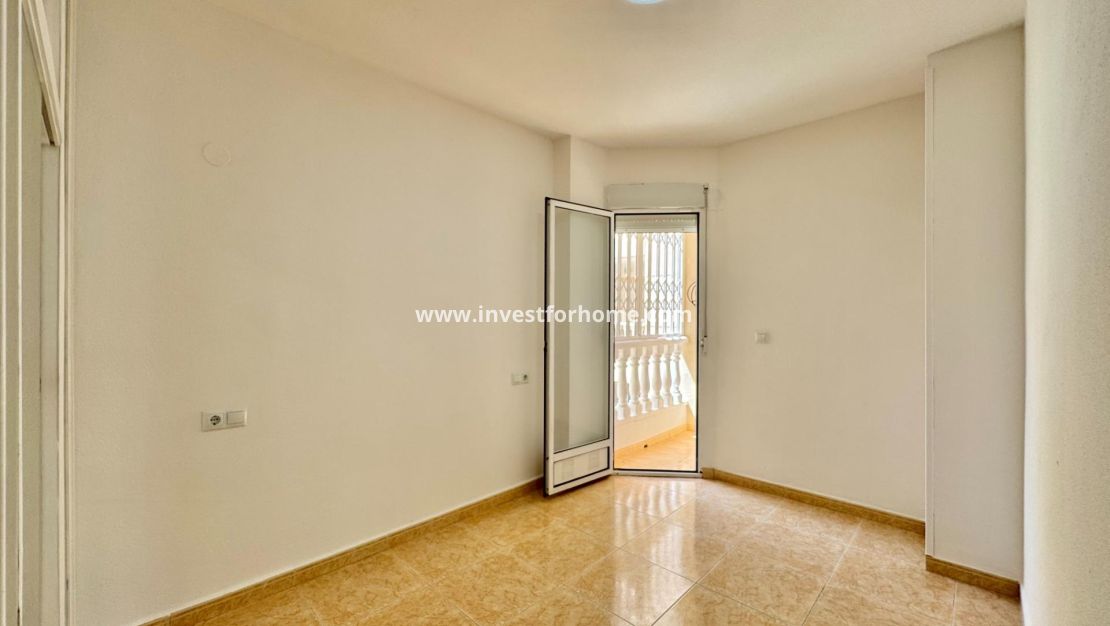 Verkoop - Appartement - Torrevieja - Centro