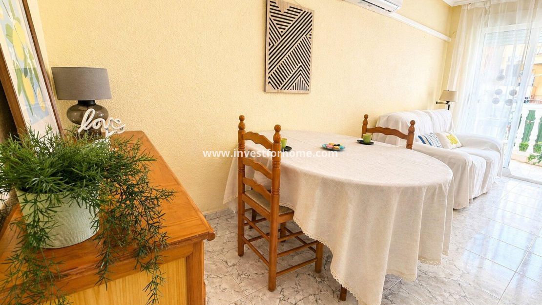Verkoop - Appartement - Torrevieja - Centro