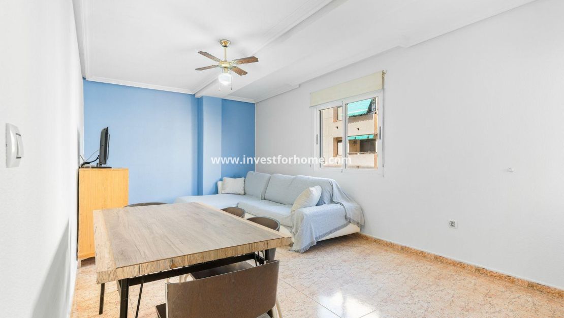 Verkoop - Appartement - Torrevieja - Centro