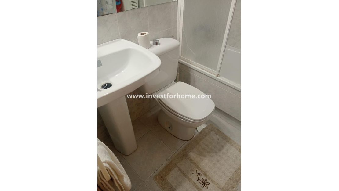 Verkoop - Appartement - Torrevieja - Centro