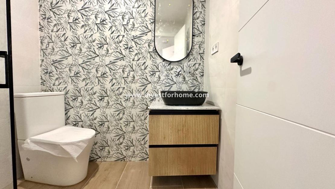 Verkoop - Appartement - Torrevieja - Centro