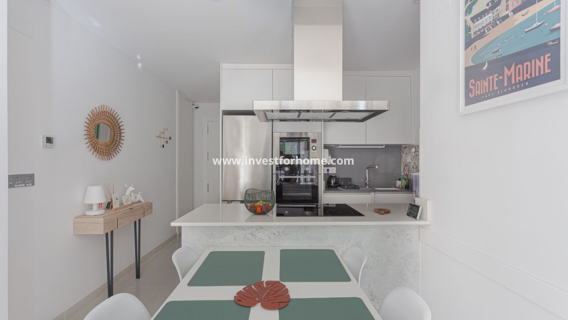 Verkoop - Appartement - Torrevieja - Centro