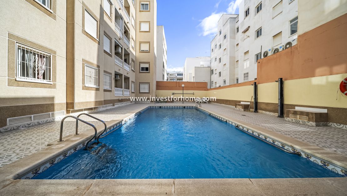 Verkoop - Appartement - Torrevieja - Centro