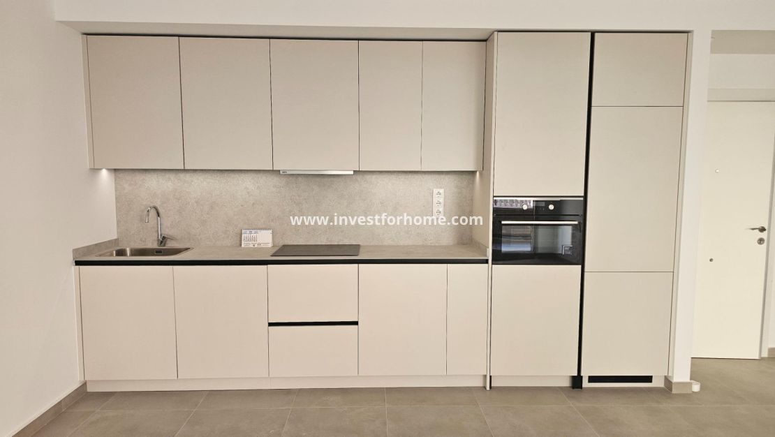 Verkoop - Appartement - Torrevieja - Centro