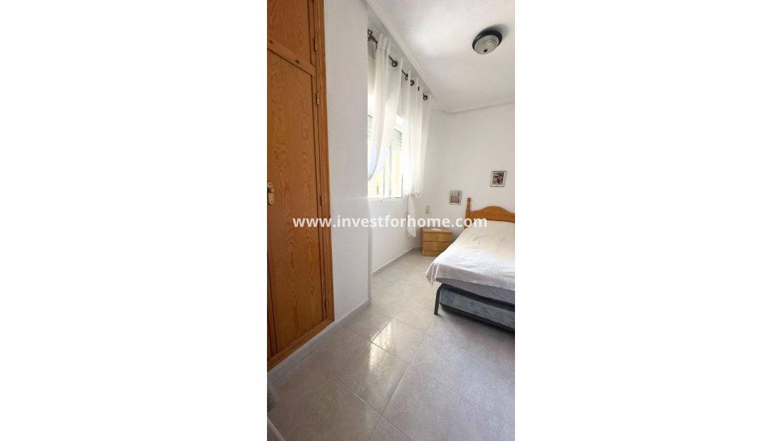 Verkoop - Appartement - Torrevieja - Centro
