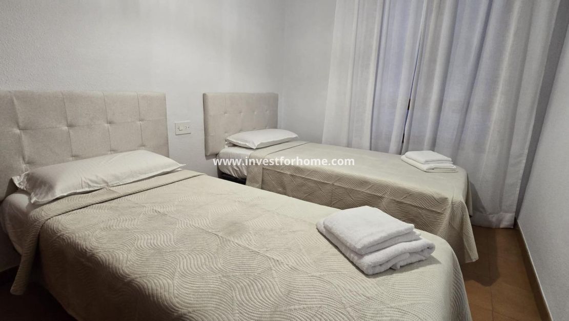 Verkoop - Appartement - Torrevieja - Centro