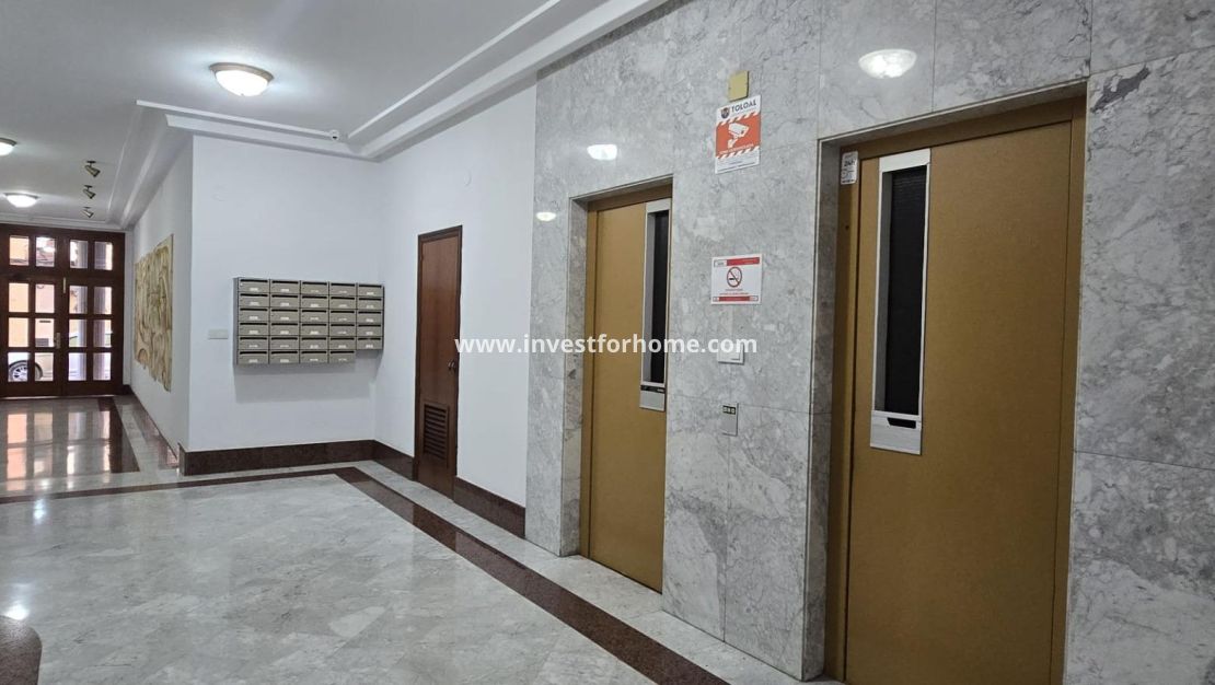 Verkoop - Appartement - Torrevieja - Centro