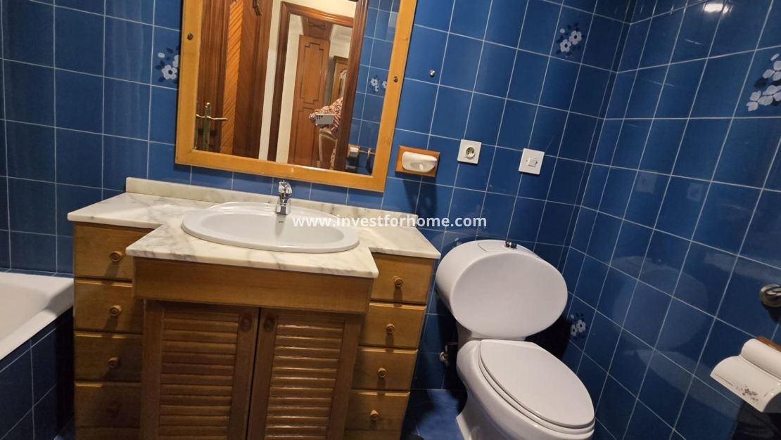 Verkoop - Appartement - Torrevieja - Centro