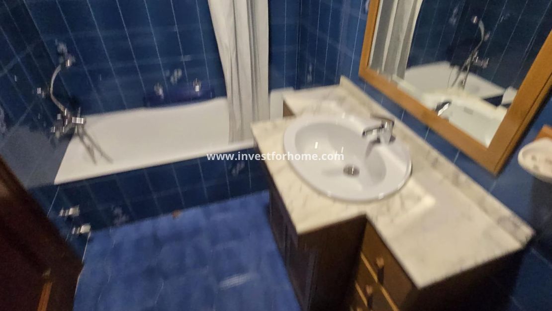 Verkoop - Appartement - Torrevieja - Centro