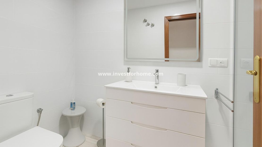 Verkoop - Appartement - Torrevieja - Centro