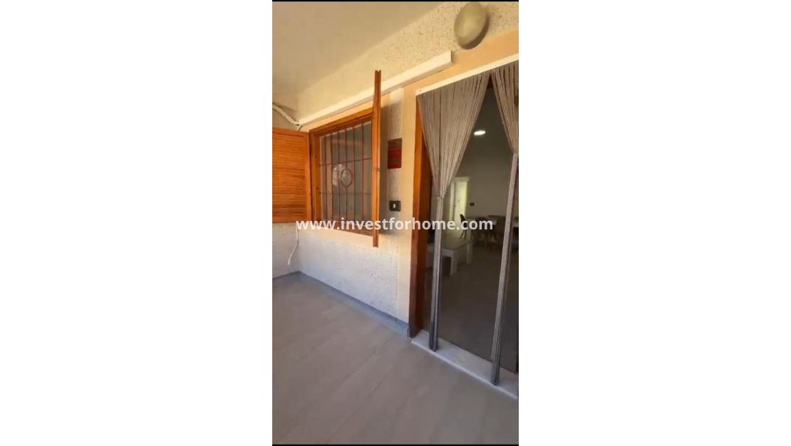 Verkoop - Appartement - Torrevieja - Centro