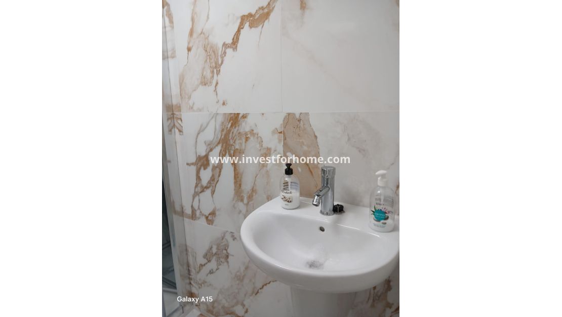 Verkoop - Appartement - Torrevieja - Centro