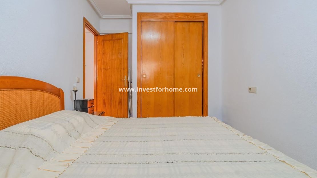 Verkoop - Appartement - Torrevieja - Centro