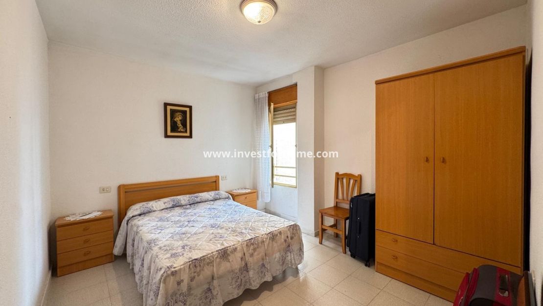 Verkoop - Appartement - Torrevieja - Centro