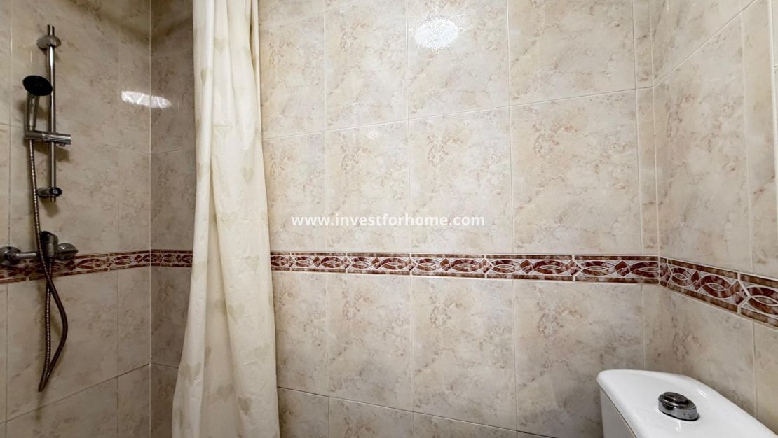 Verkoop - Appartement - Torrevieja - Centro