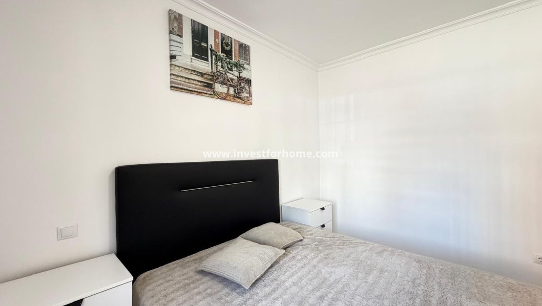 Verkoop - Appartement - Torrevieja - Centro