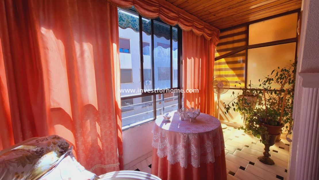 Verkoop - Appartement - Torrevieja - Centro