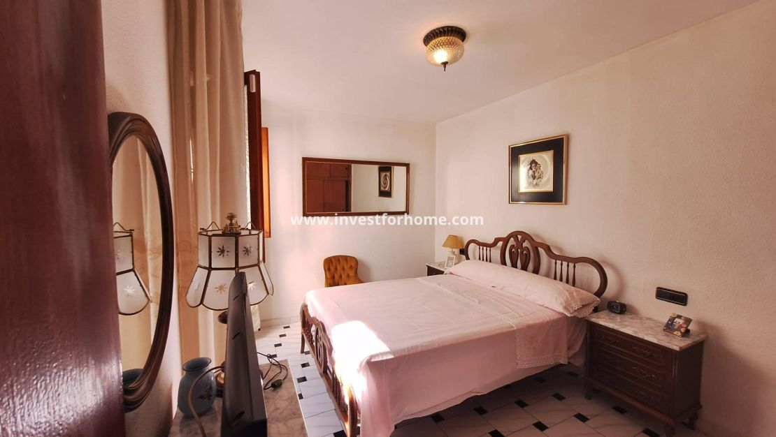Verkoop - Appartement - Torrevieja - Centro