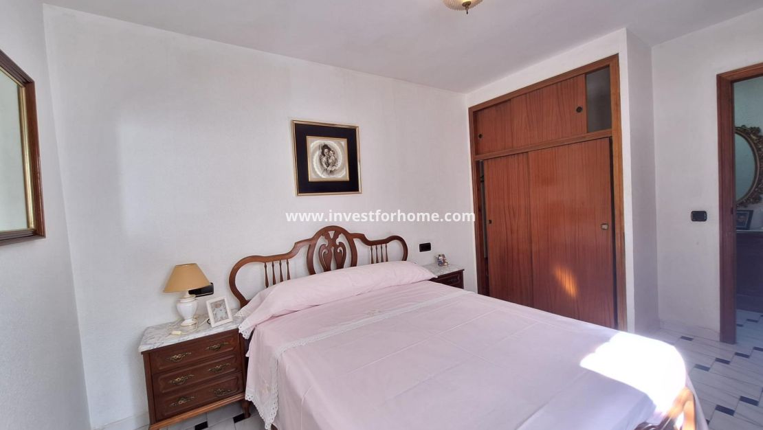 Verkoop - Appartement - Torrevieja - Centro