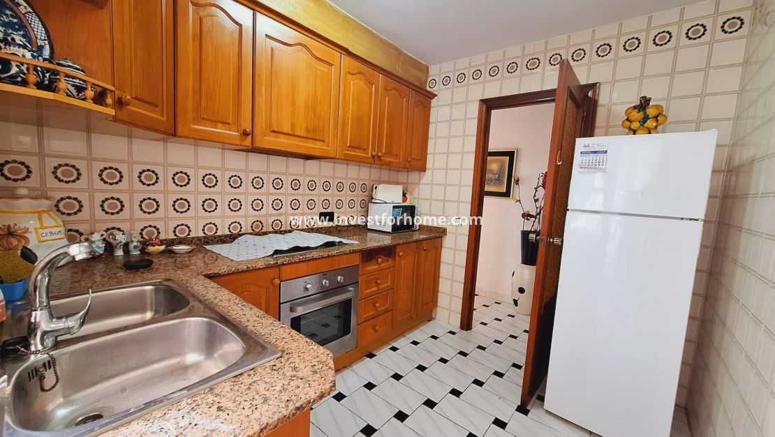 Verkoop - Appartement - Torrevieja - Centro