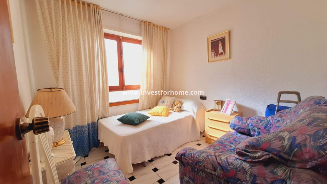 Verkoop - Appartement - Torrevieja - Centro