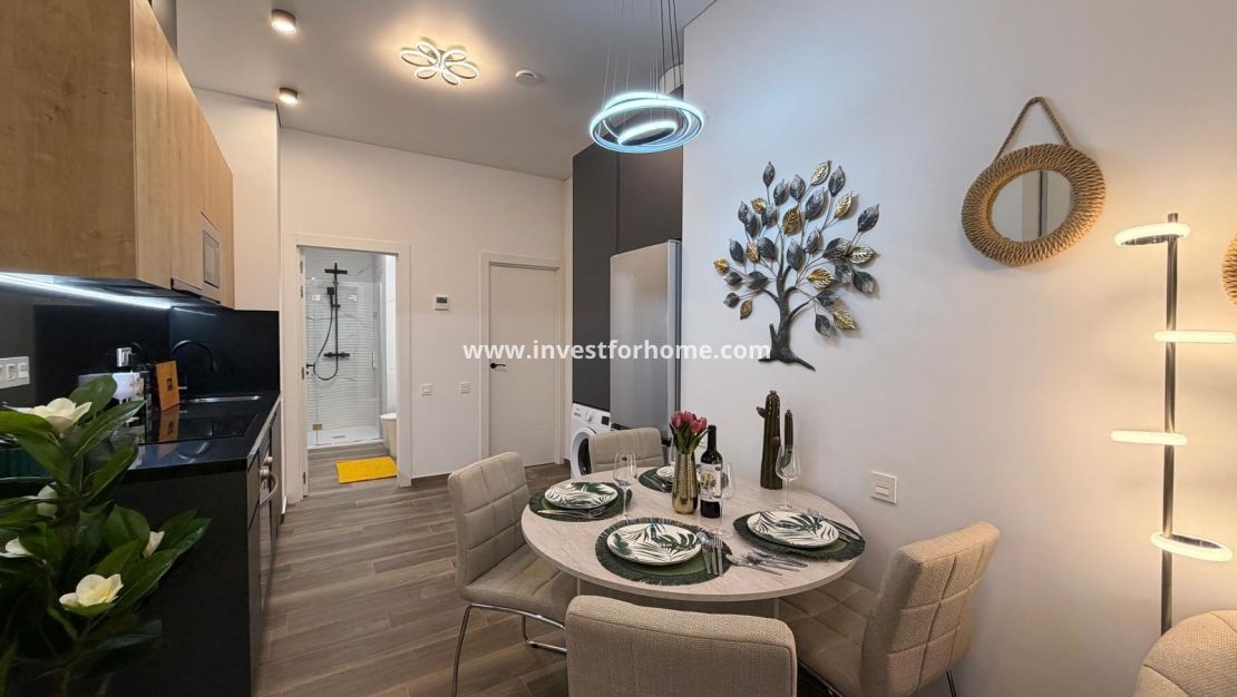 Verkoop - Appartement - Torrevieja - Centro